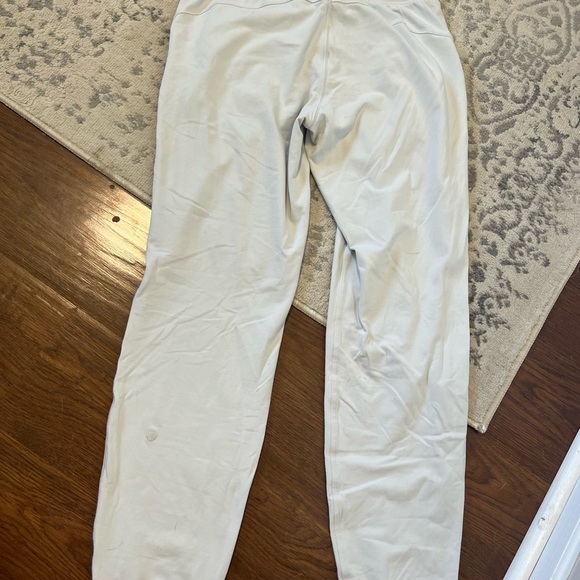 Lululemon Ready to Rulu Jogger - Picture 3 of 4